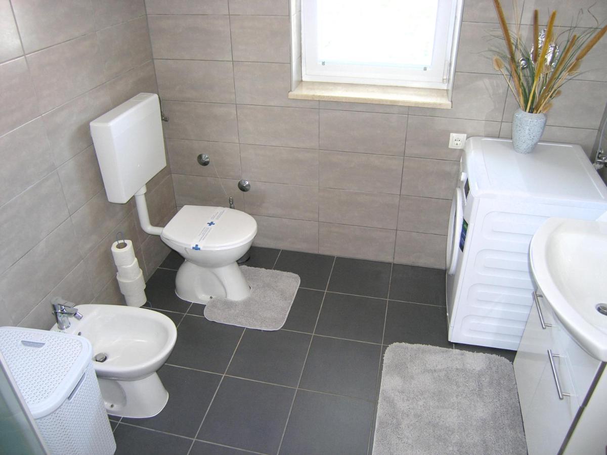 Apartment Goran Krk Town Kültér fotó