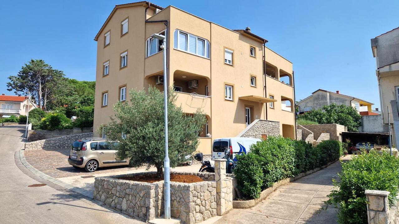 Apartment Goran Krk Town Kültér fotó